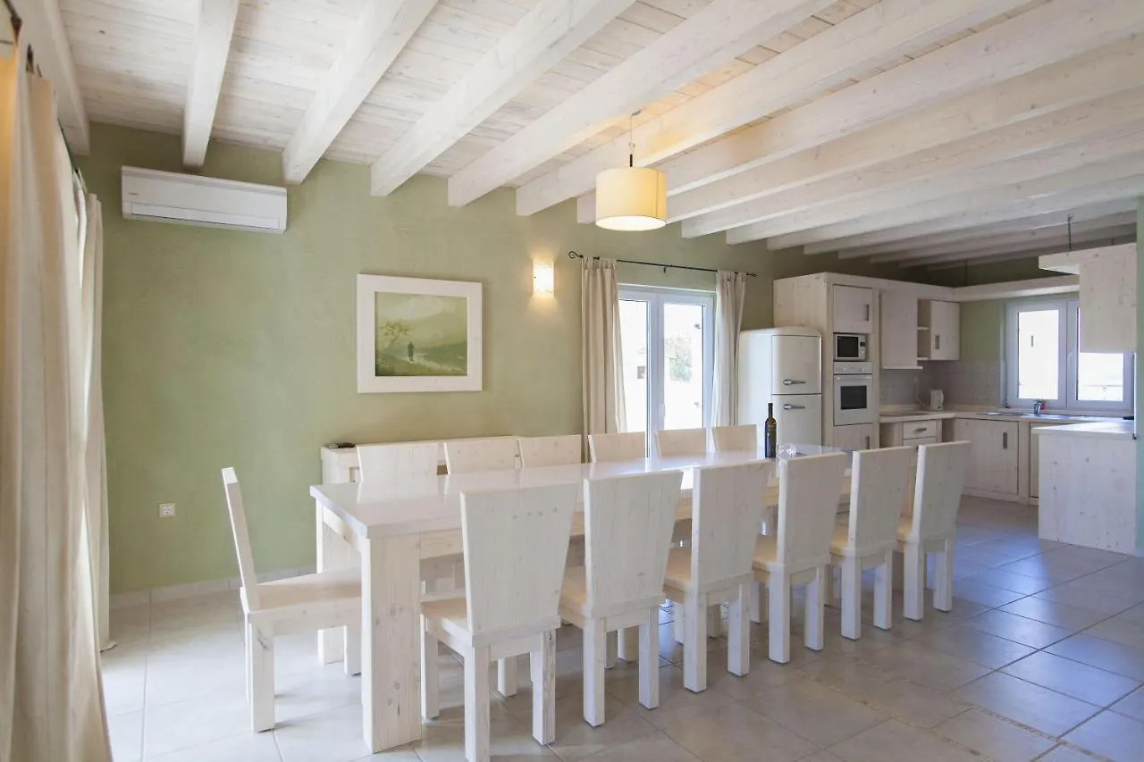 Bianca Pula Villa