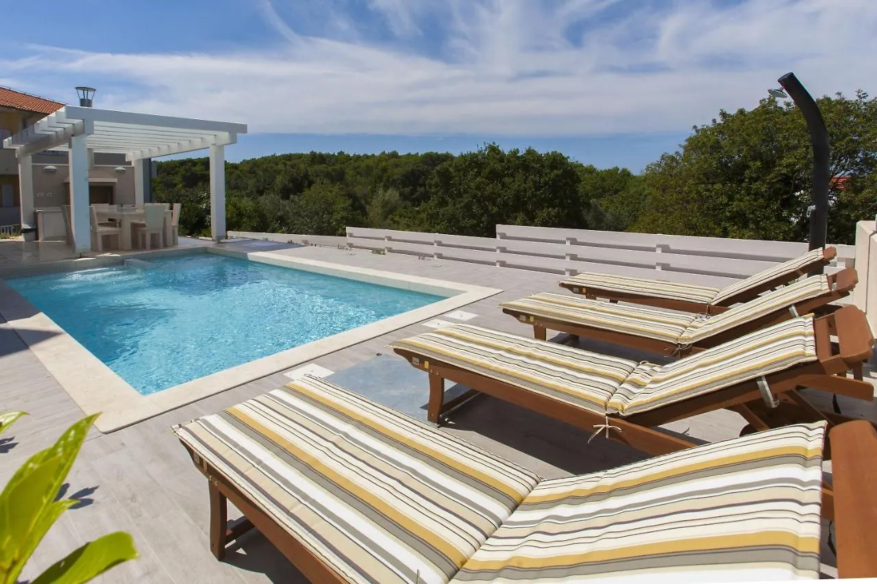 Bianca Pula Villa Croatia