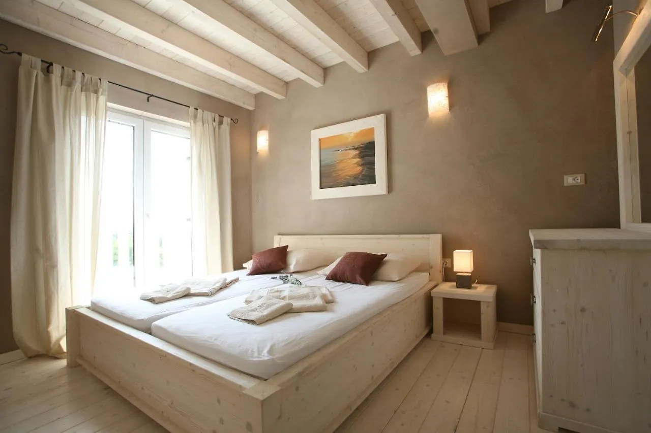Bianca Pula Villa